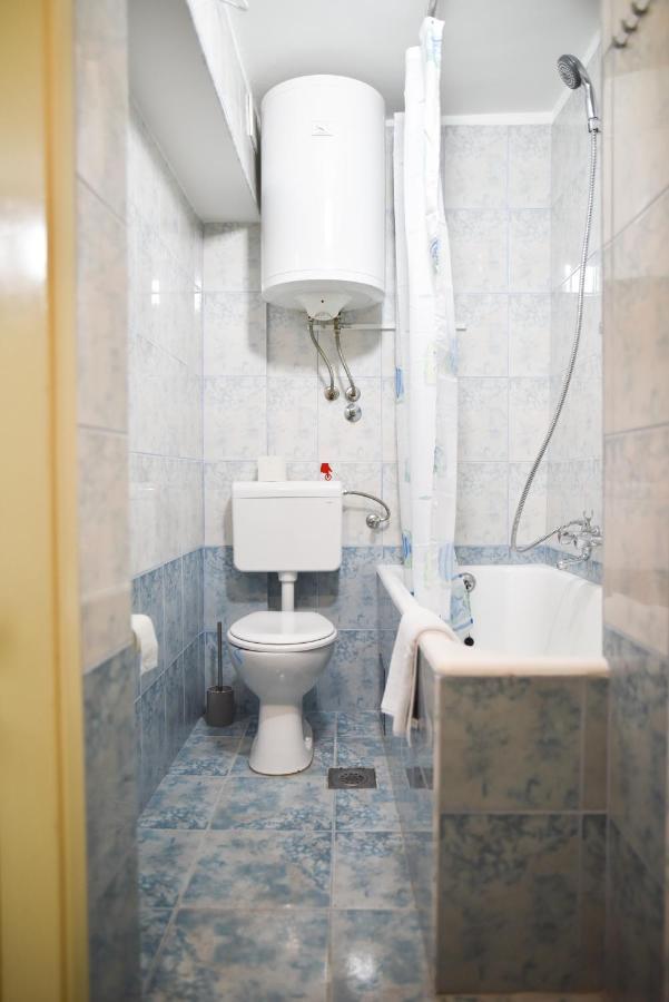 Luka'S Amber Rooms In The Center Of Trogir Extérieur photo