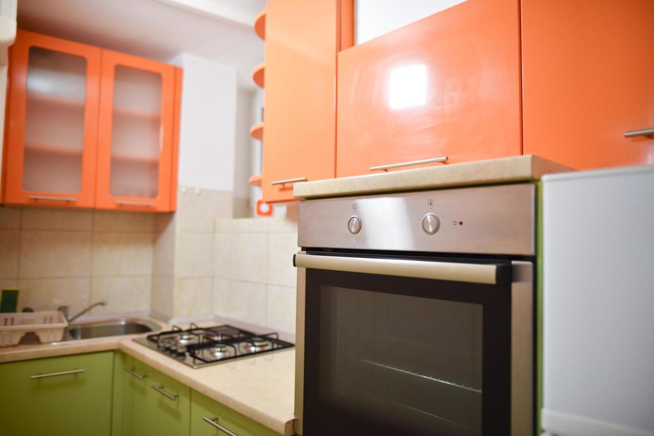 Luka'S Amber Rooms In The Center Of Trogir Extérieur photo